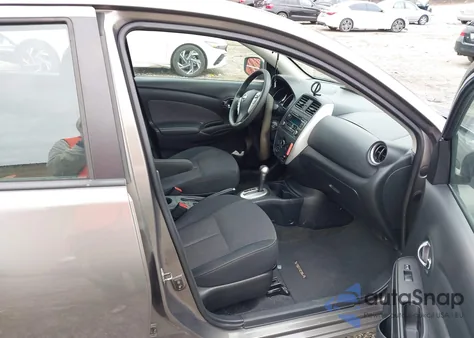 2015 Nissan Versa 1.6 S/1.6 S+/1.6 Sl/1.6 Sv из США, поврежденный, VIN 3N1CN7AP0FL828311